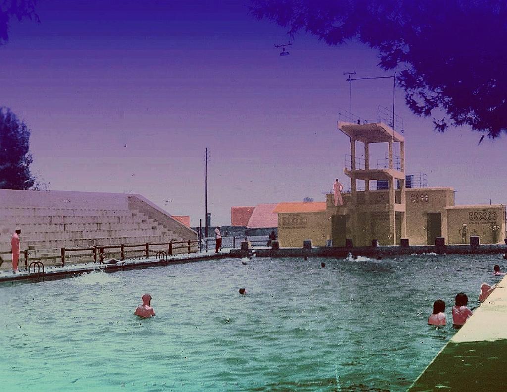 Relizane 522- Piscine.jpg